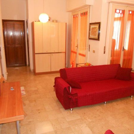 Khatuna Home Bari Luaran gambar